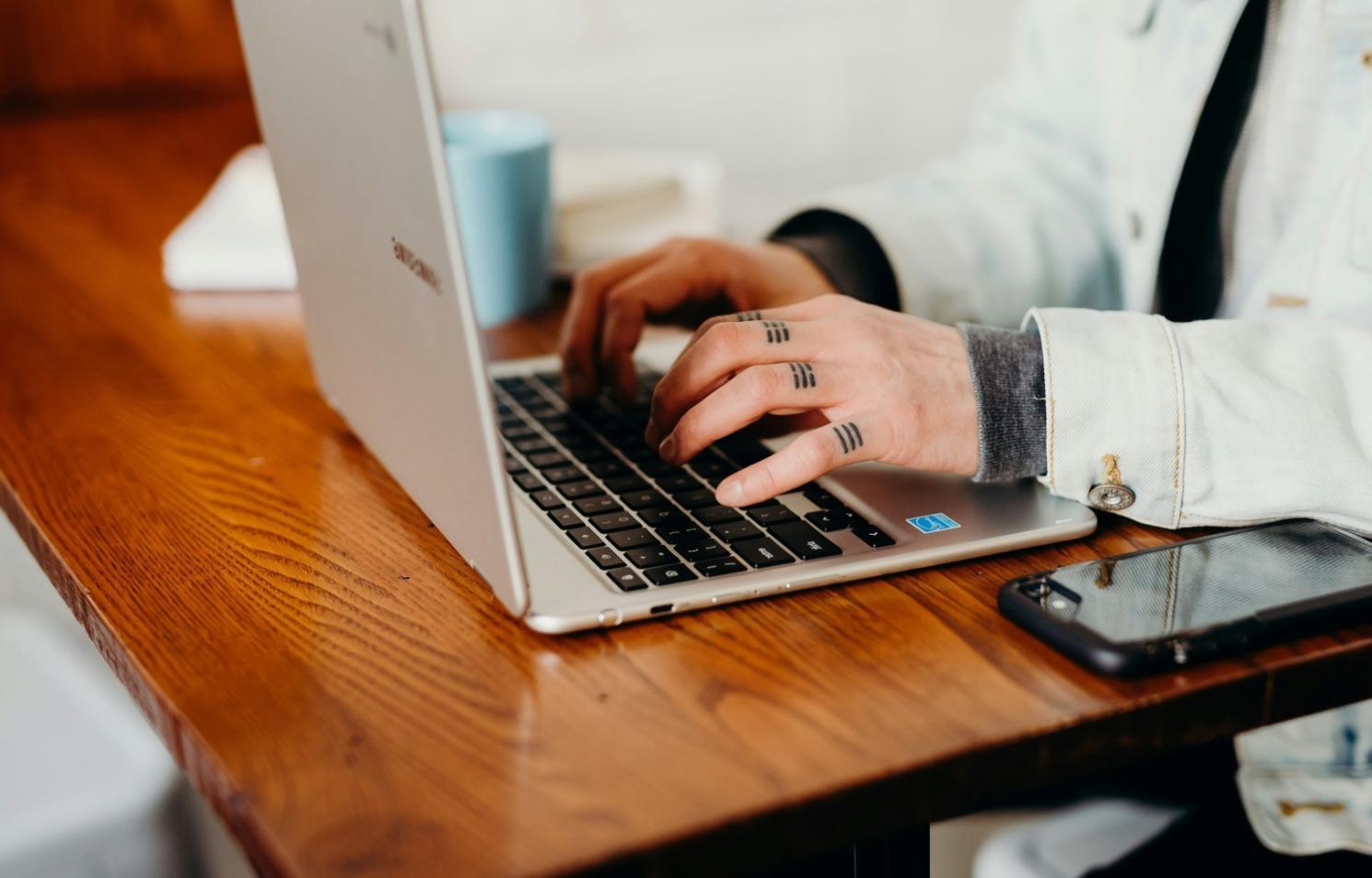 Classroom discussion analyzing player movement patterns on projected level map